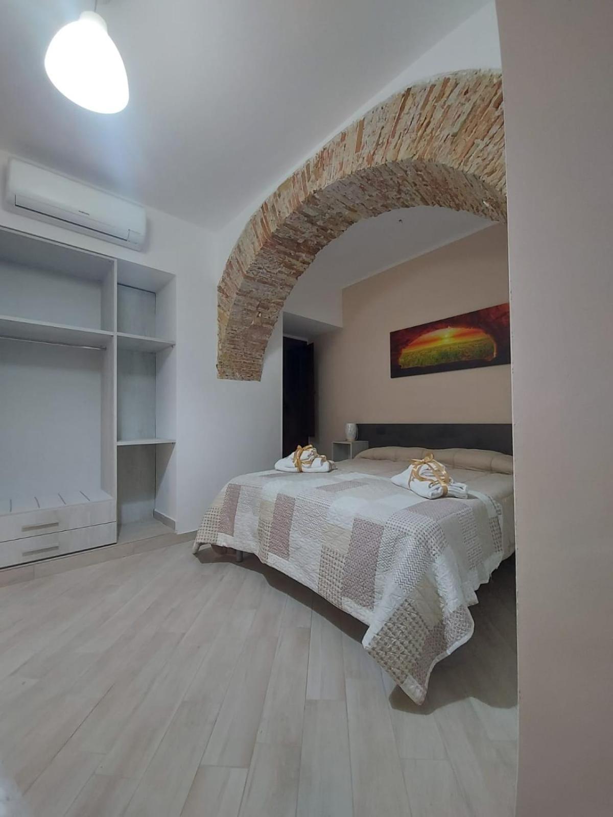 Kalgheros Luxury Rooms 아그리젠토 외부 사진