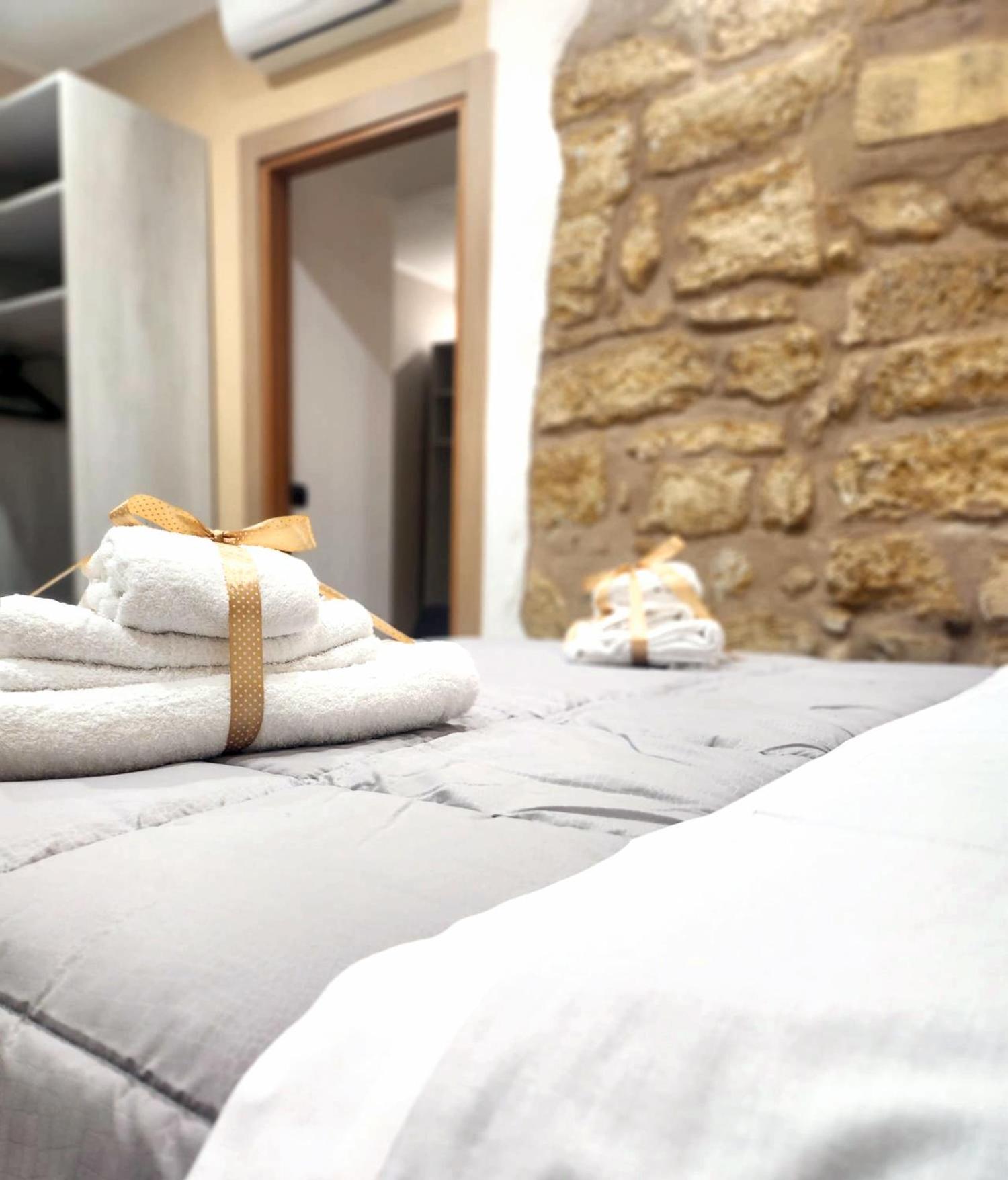 Kalgheros Luxury Rooms 아그리젠토 외부 사진